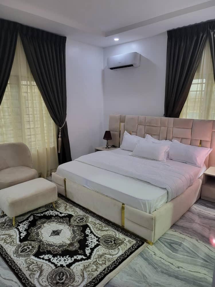 De-Omega Homes - Serviced Apartment Jahi, Abuja Ngoại thất bức ảnh